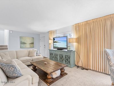 9215 Aylesbury Dr, Rolling Hills, KY, 40242