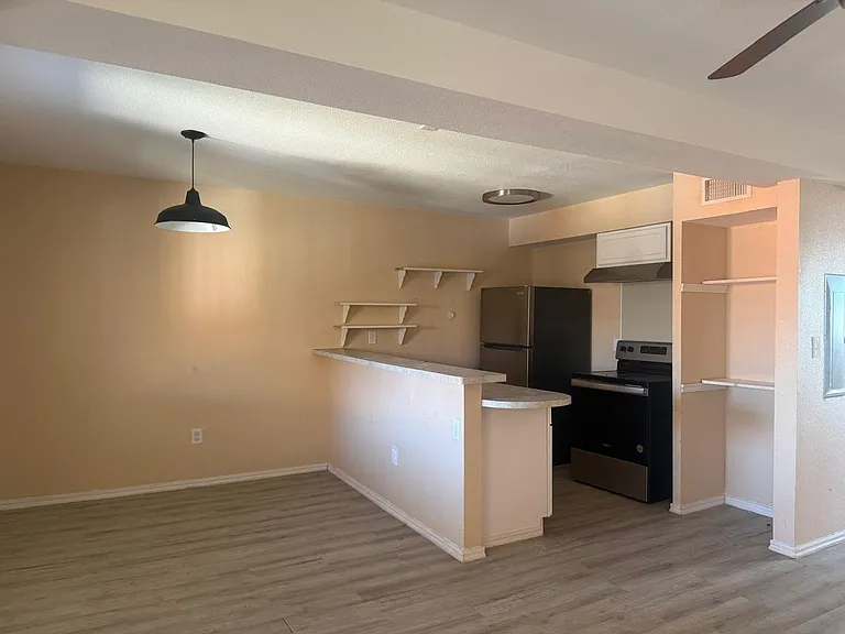 3718 Pleasanton Rd #2-201 — Photo 4