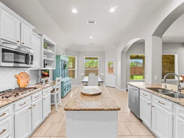 5603 S Denham Ridge Lane, Spring, TX 77389