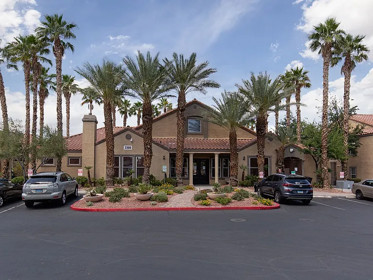 2300 Silverado Ranch Blvd #1044-1 — Photo 2