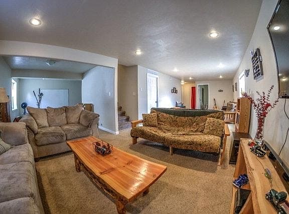 Downstairs livingroom