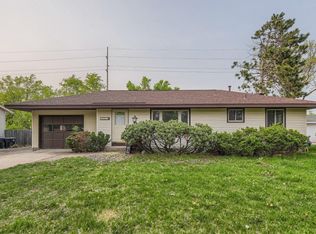 321 109th Ave NW, Coon Rapids, MN 55448