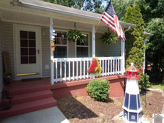 2nd image of 11 Ellenwood Dr