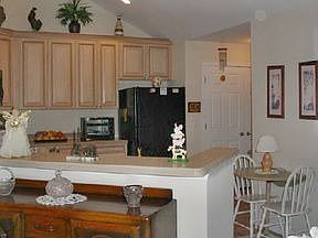 5th image of 190 Swansea Ln