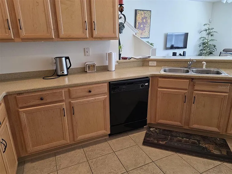 5160 Ambergris Loop — Photo 8