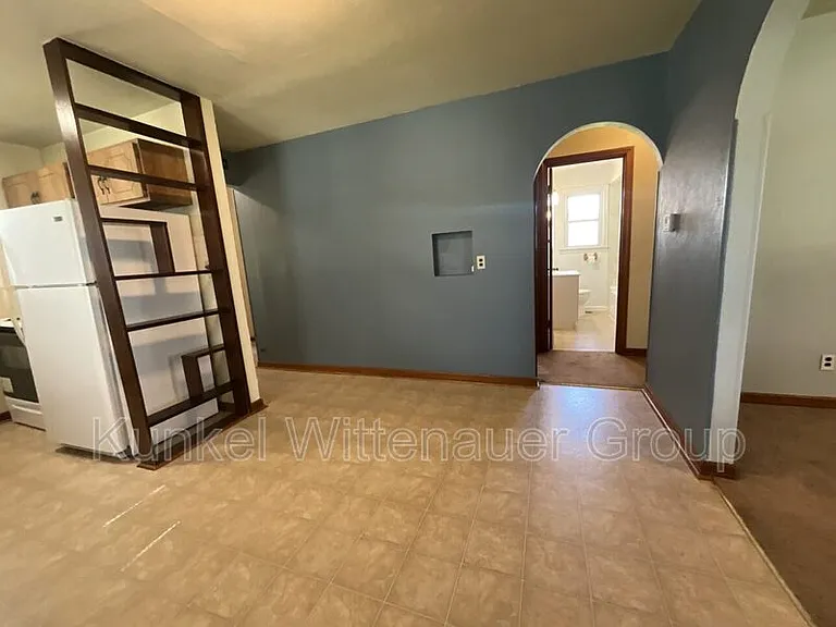 1006 Scott Troy Rd — Photo 6