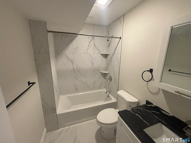 50 Bonner St #1 — Photo 11