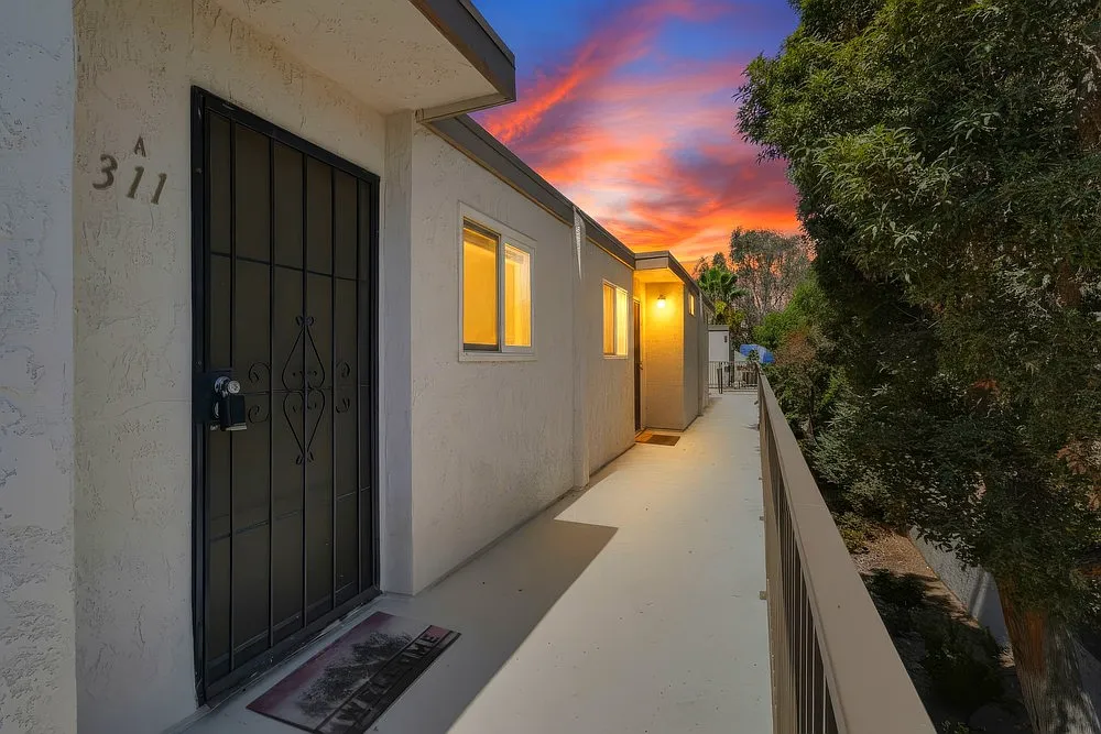 1 bed, 626 sqft, $2,050 — Photo 2