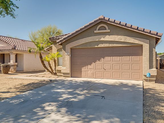 3rd image of 1100 E Arabian Dr