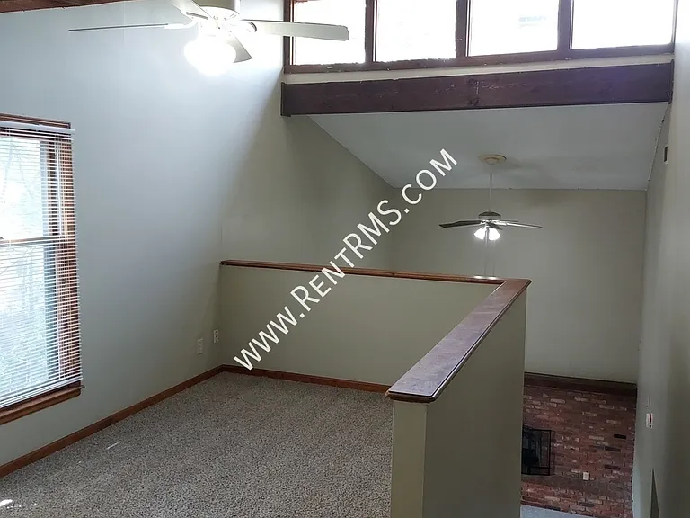 5733 SW 20th St — Photo 24