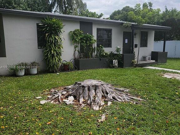 2nd image of 1820 NW 127th St