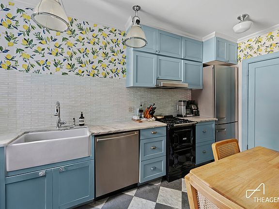 4th image of 203 W 80th St Penthouse 1D