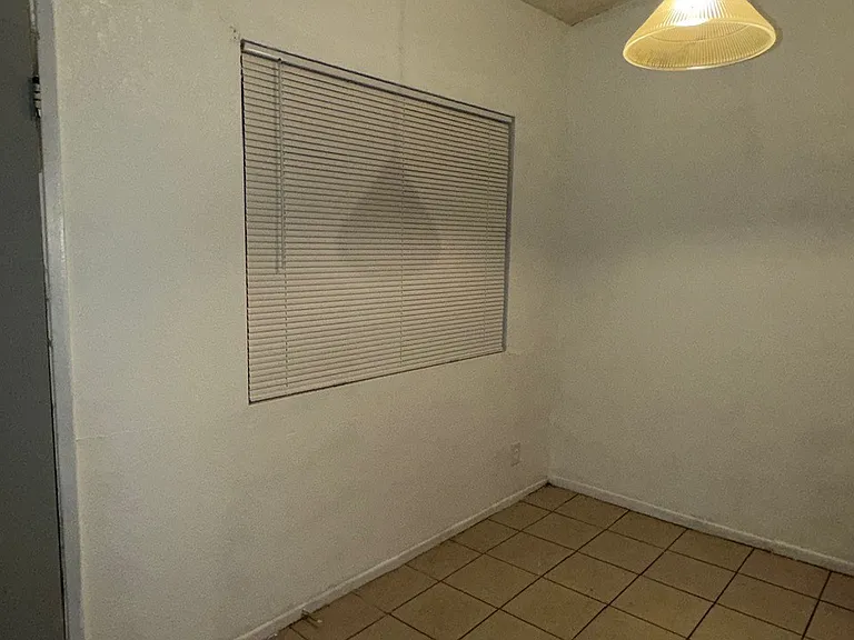 4801 Vermont Ave #B — Photo 16