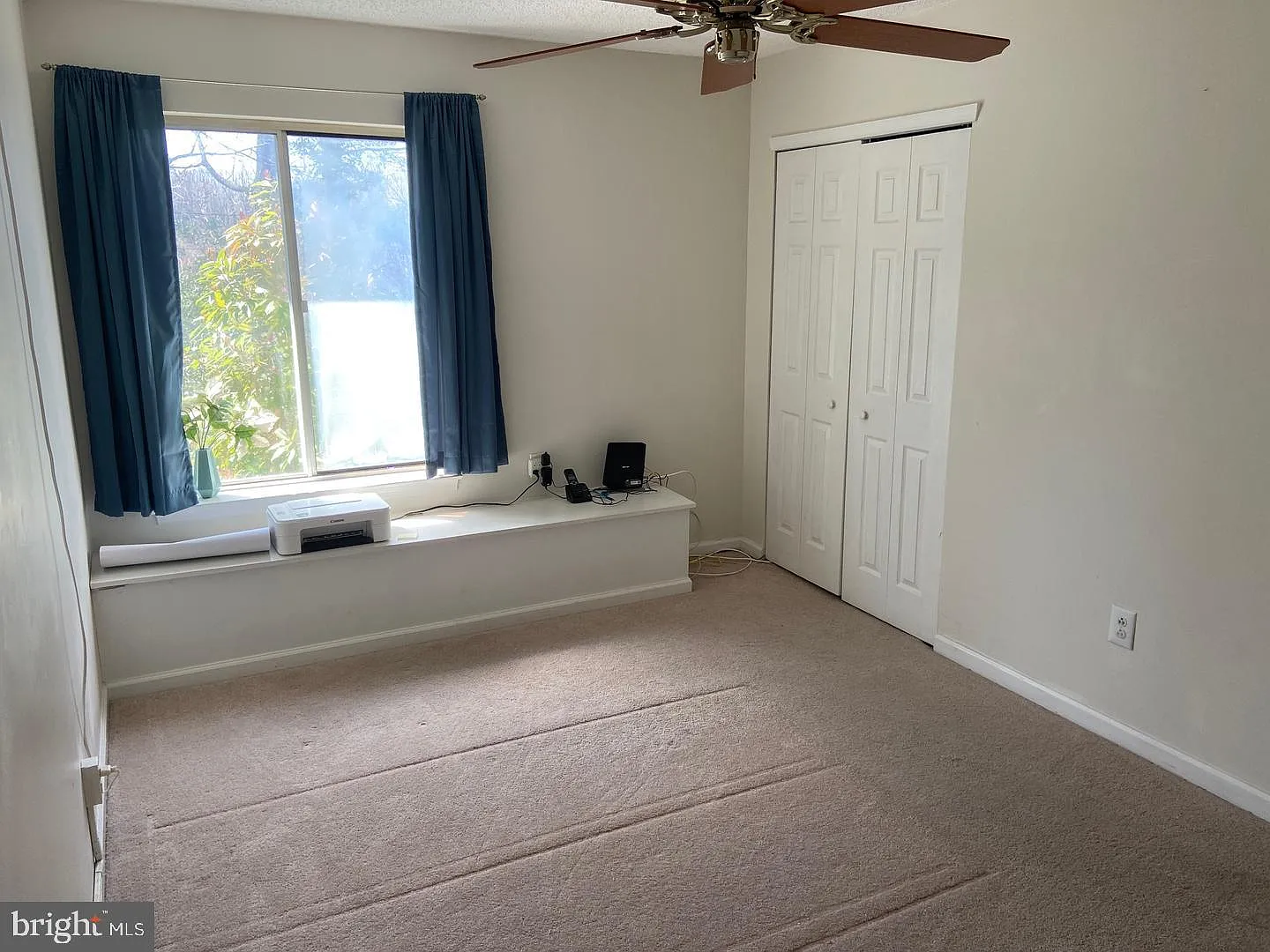 4 bed, 2.5 bath, 1422 sqft, $3,500 — Photo 4