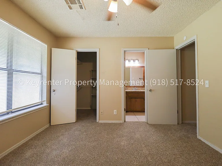 4902 S Gum Ave — Photo 67