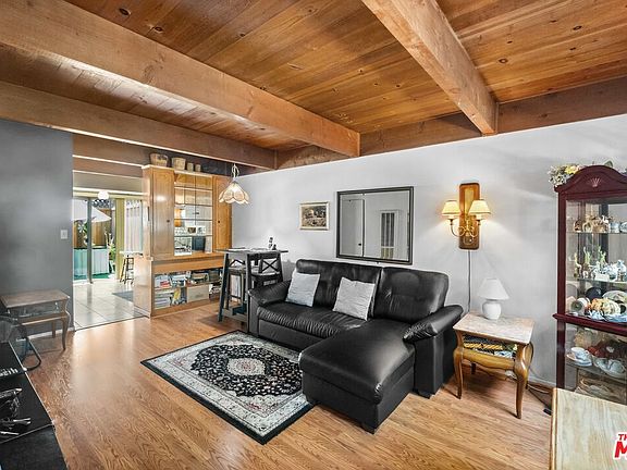 3rd image of 4040 Grand View Blvd Unit 60