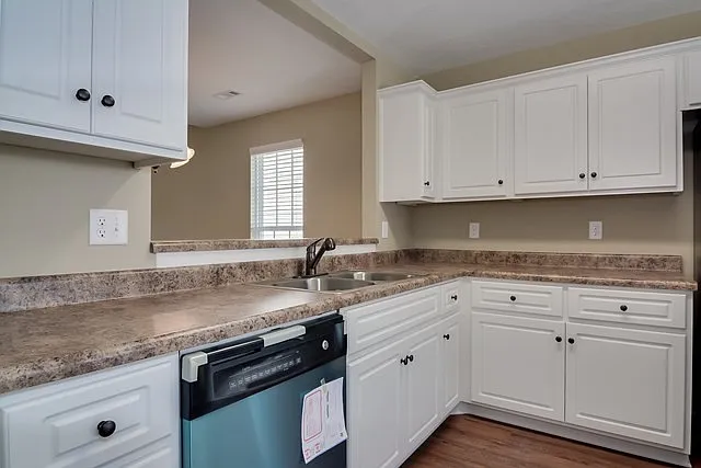 2 bed, 2.0 bath, 1176 sqft, $1,395 — Photo 4