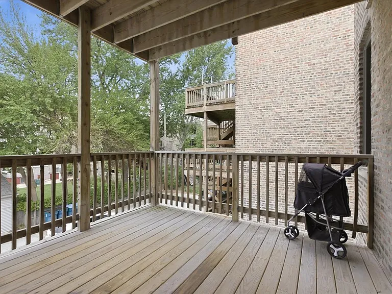 5018 S Blackstone Ave #202 — Photo 10