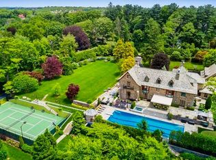 28 Sunnybrook Rd, Yonkers, NY 10708