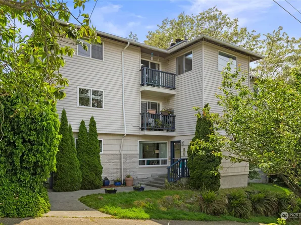 3917 SW Raymond Street #101, Seattle, WA 98136