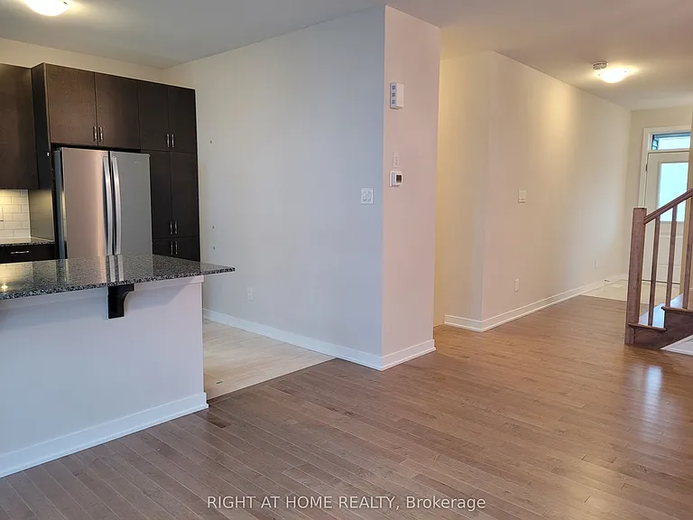 12 Focality Cres — Photo 12