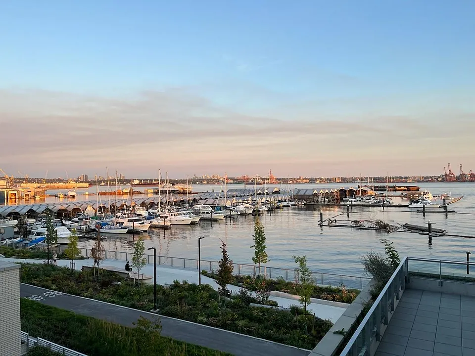 785 Harbour Ave #407