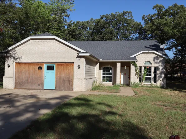 127 Lynne St, Mabank, TX 75156
