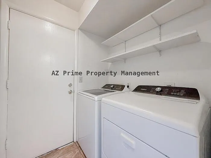 812 W Duke Dr — Photo 10