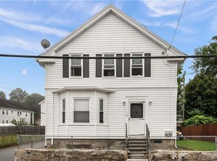 734 Douglas Ave, Providence, RI 02904