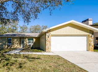 224 Whisper Lake Rd, Palm Harbor, FL 34683