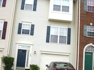 527 Sparkleberry Ter NE, Leesburg, VA 20176
