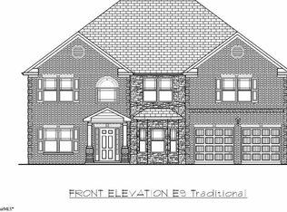 223 Sunnybrook Ln, Greer, SC 29680