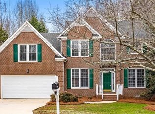 503 Willowview Dr, Greensboro, NC 27455