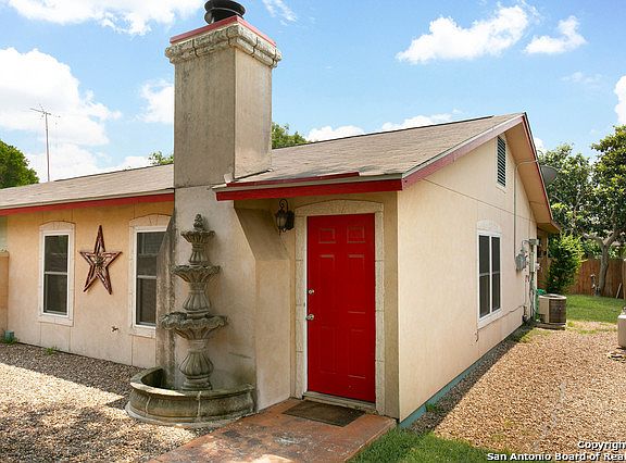 4th image of 6862 Maple Springs St #6862