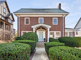 496 Mountainview Ave, Orange, NJ 07050
