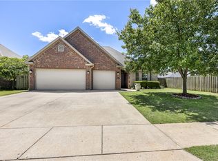 3905 SW Gemstone Blvd, Bentonville, AR 72713