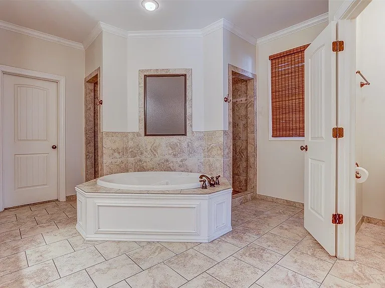 1690 Totty Ln — Photo 24