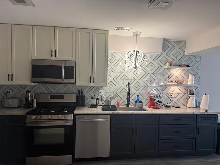 900 Ashley Ct — Photo 20