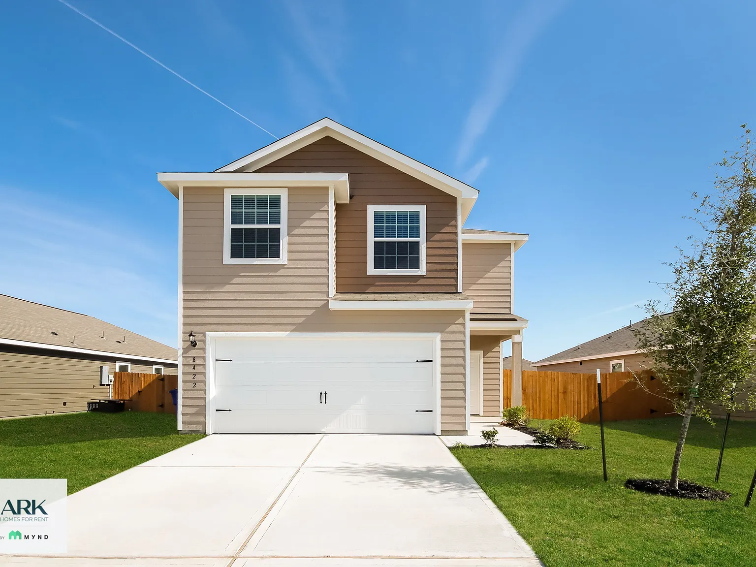 3 bed, 2.5 bath, 1882 sqft, $2,290 — Photo 1