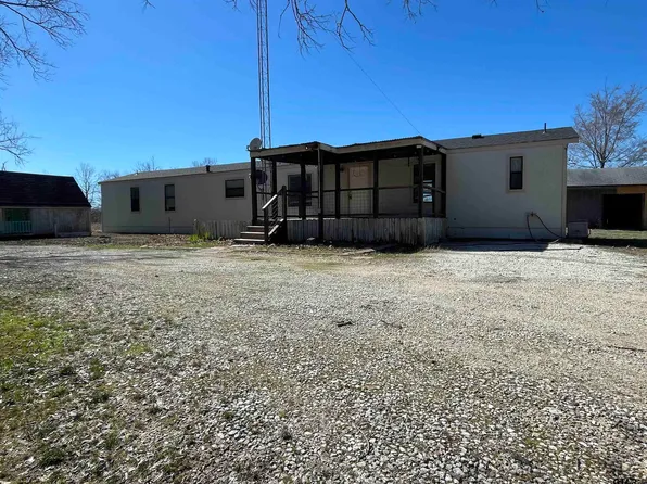 2867 County Road 1030, Mount Vernon, TX 75457
