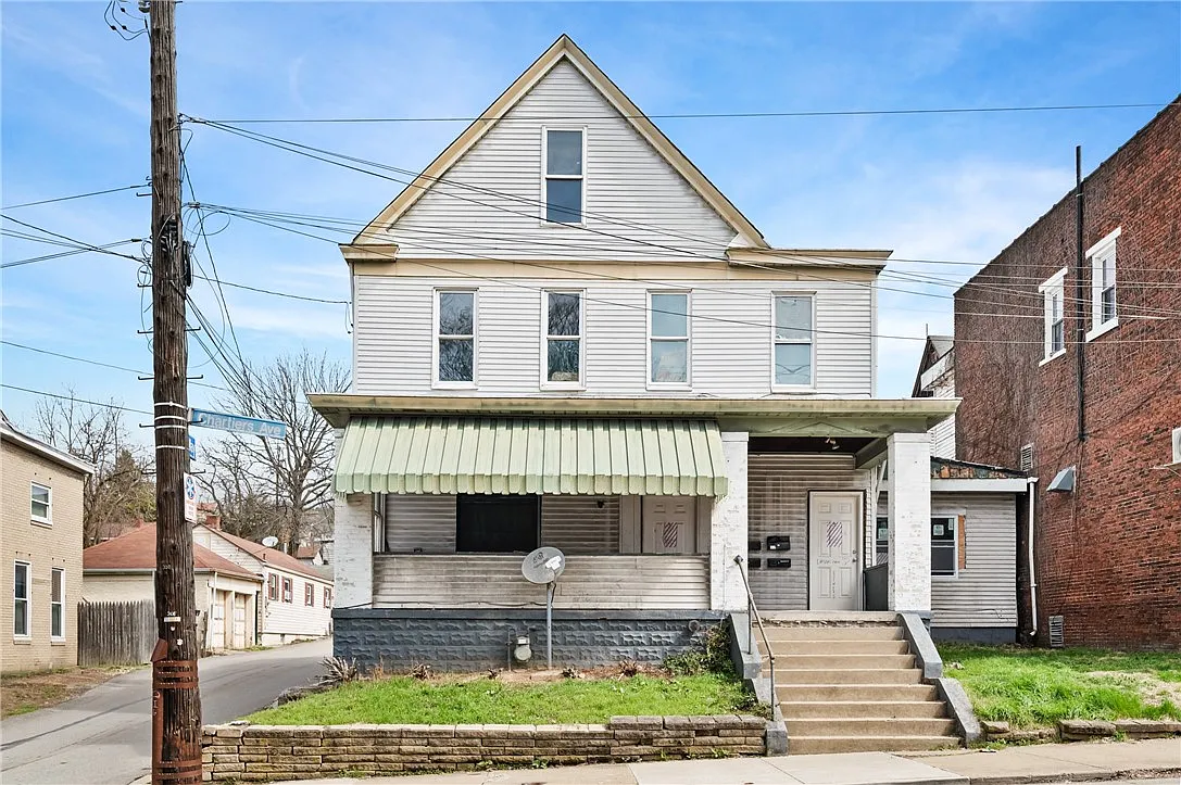 1008 Chartiers Ave photo 1