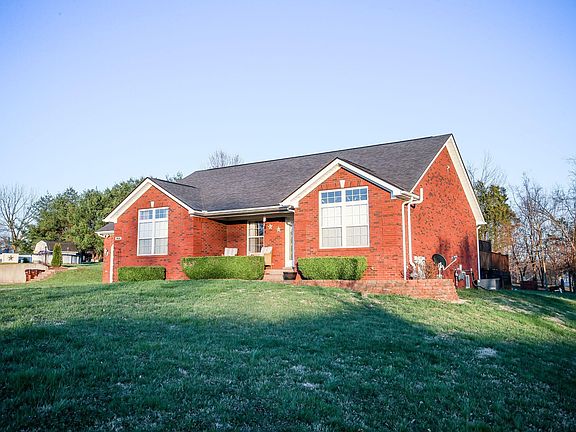 2nd image of 184 Leigh Anna Ln