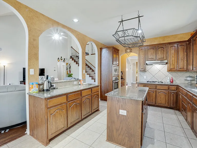 10153 Ferry Farm Ln — Photo 14