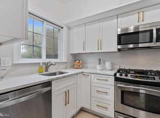 3775 Gunston Rd, Alexandria, VA 22302