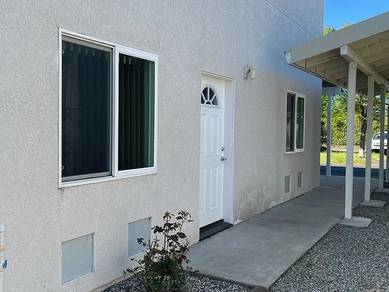 5463 Deschutes Rd — Photo 31
