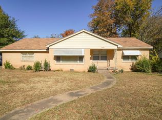1131 W Brooks St, Norman, OK 73069