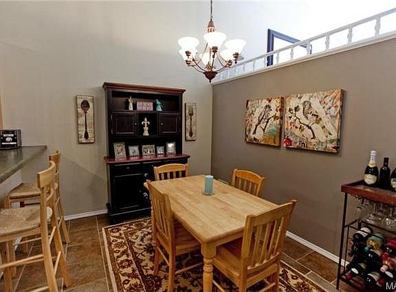 4th image of 12928 Autumn View Dr