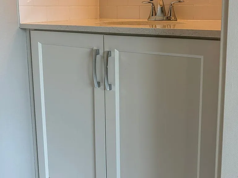 7100 N Greenwich Ave — Photo 10