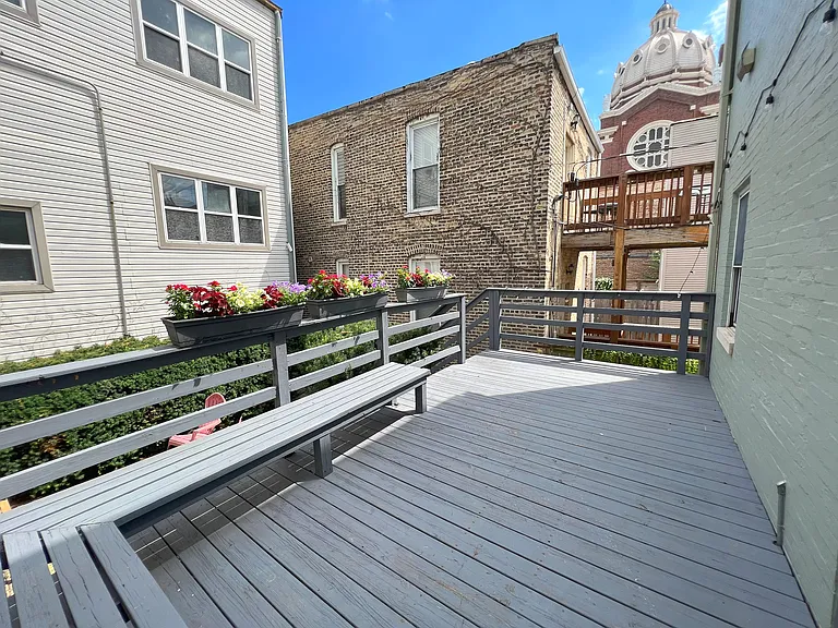 1811 W Cortland St #1A — Photo 2