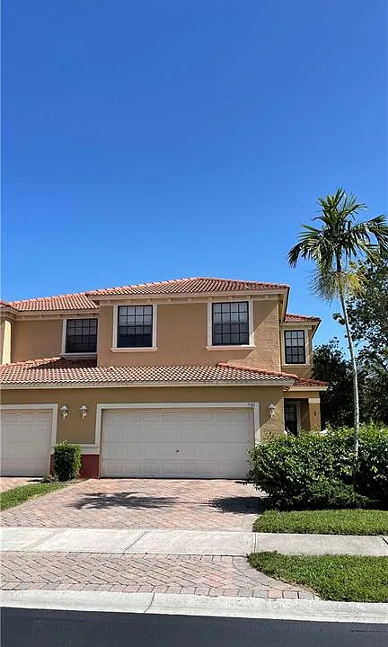 7385 Bristol Cir